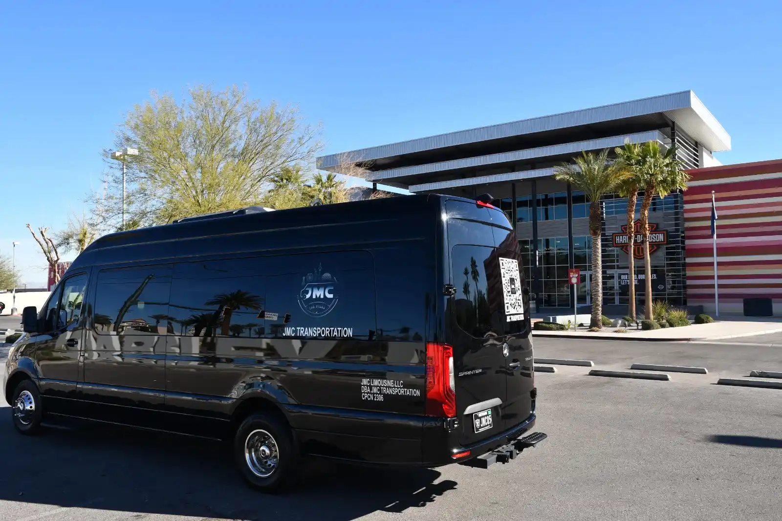 Sprinter Mercedes-Benz Limousine Style — JMC-05